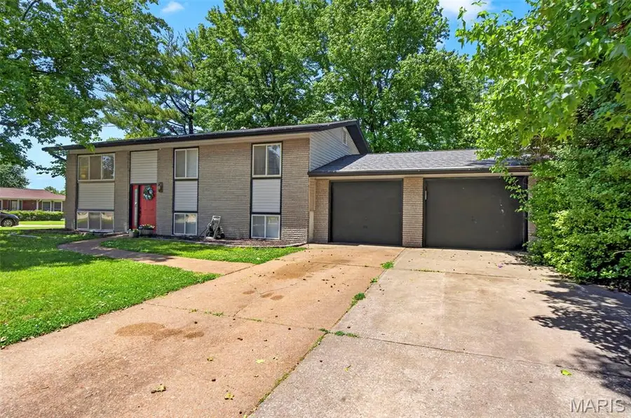 3375 Taylor Avenue, Bridgeton, MO 63044 - #2