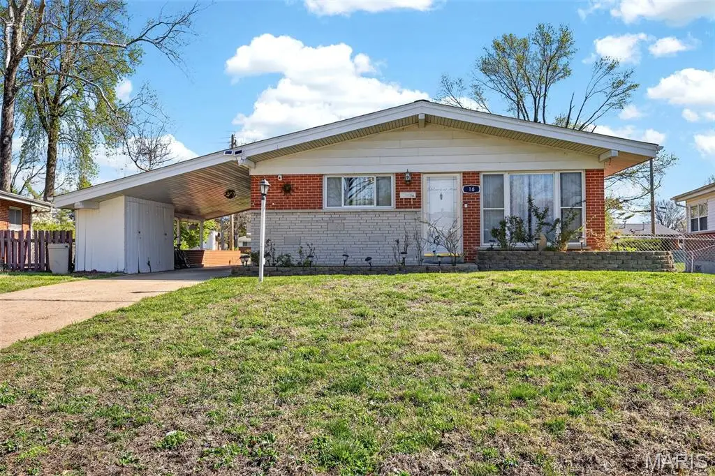 16 Tamma Lane, Hazelwood, MO 63042 - #1