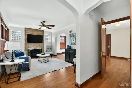 5732 Winona Avenue, Saint Louis, MO 63109 - #3