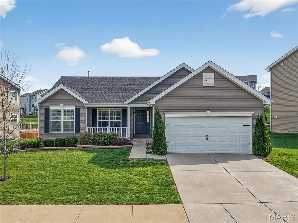 125 Hidden Bluffs Drive, Lake Saint Louis, MO 63367 - #1