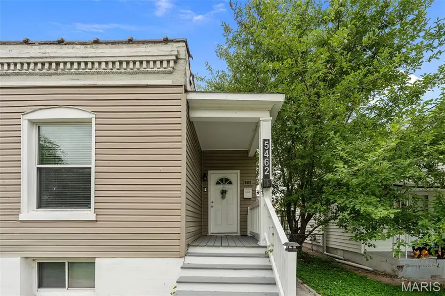 5462 Christy Avenue, Saint Louis, MO 63116 - #3