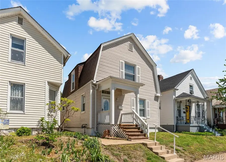 4147 Beethoven Avenue, Saint Louis, MO 63116 - #2