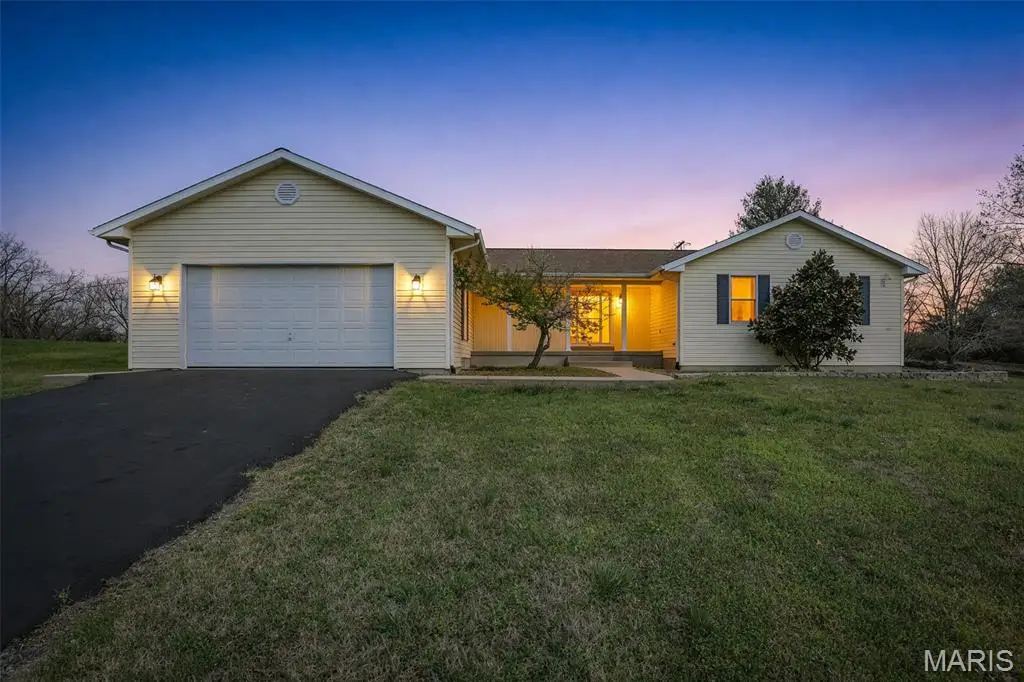 13113 Lakewood Drive, Ste Genevieve, MO 63670 - #1