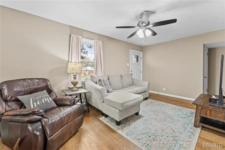 104 Sylvia Drive, Mehlville, MO 63125 - #2