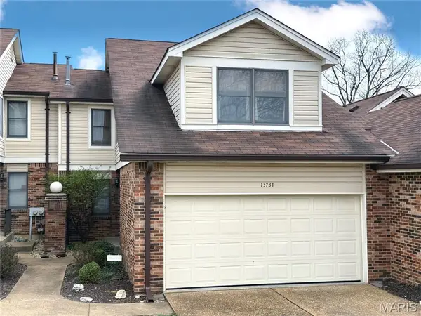 13734 La Conte Court, St Louis, MO 63128