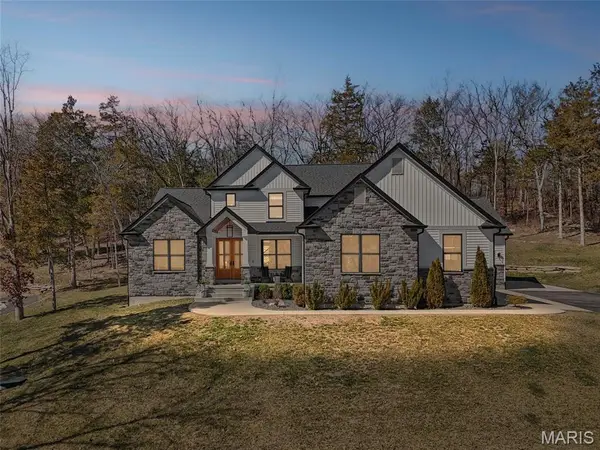 1015 Frisco Hollows Road, Imperial, MO 63052