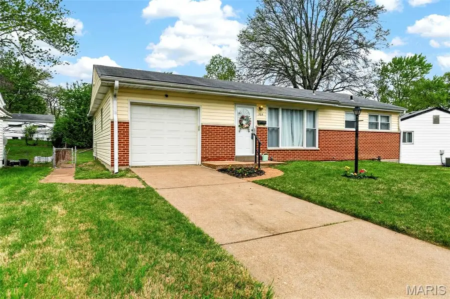 205 Lynn Meadows Lane, Florissant, MO 63033 - #3