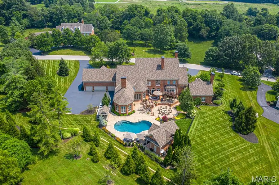 13344 Buckland Hall Road, Saint Louis, MO 63131 - #2