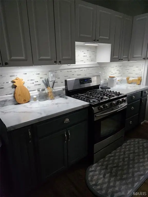 5919 Summit Place, Saint Louis, MO 63147 - #2