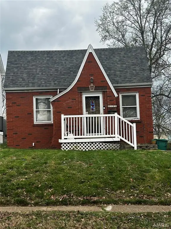 8823 Madge Avenue, Brentwood, MO 63144 - #1