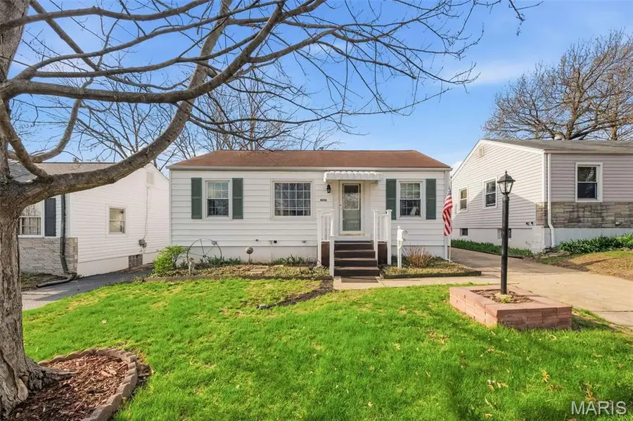 10512 Saint Francis Lane, Saint Ann, MO 63074 - #2