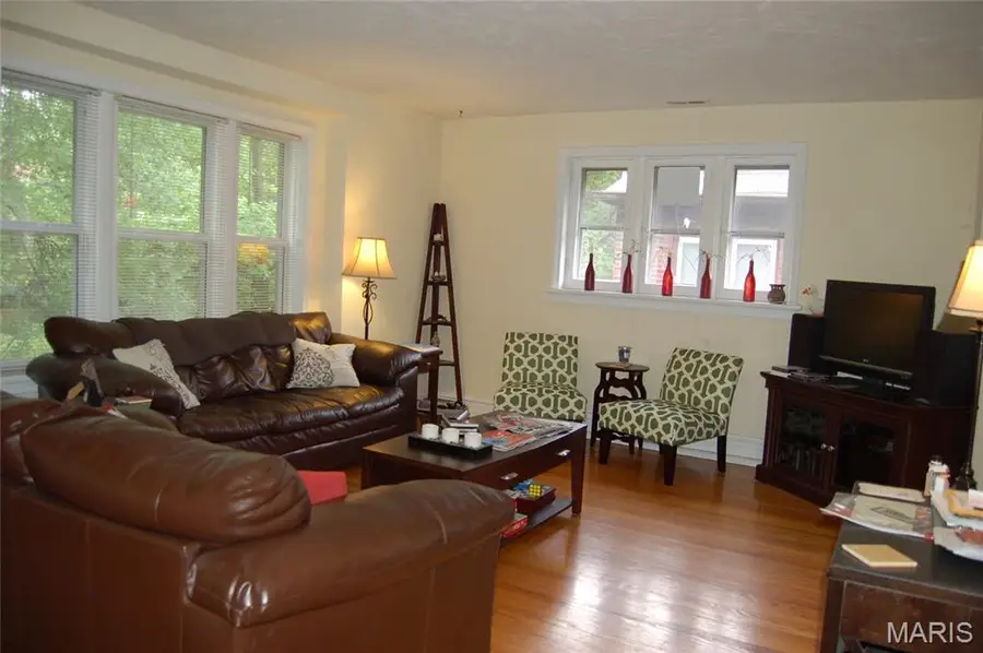 7359 Amherst Avenue, University City, MO 63130 - #2