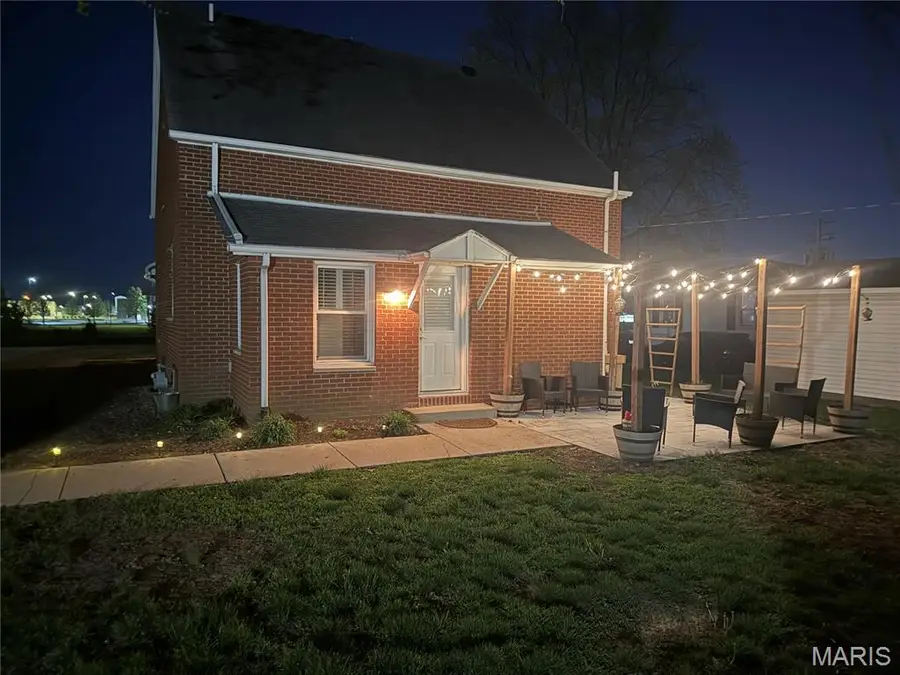 932 Carr Street, O Fallon, IL 62269 - #3