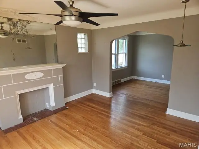 8917 Lucerne Court, Saint Louis, MO 63136 - #2