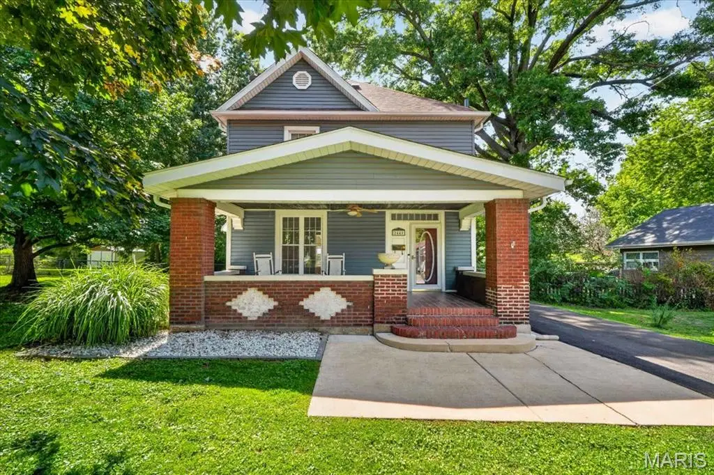 2441 Ackerman Avenue, Saint Louis, MO 63114 - #1