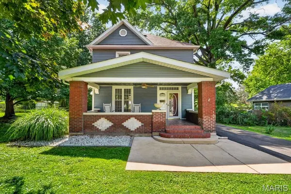 2441 Ackerman Avenue, St Louis, MO 63114