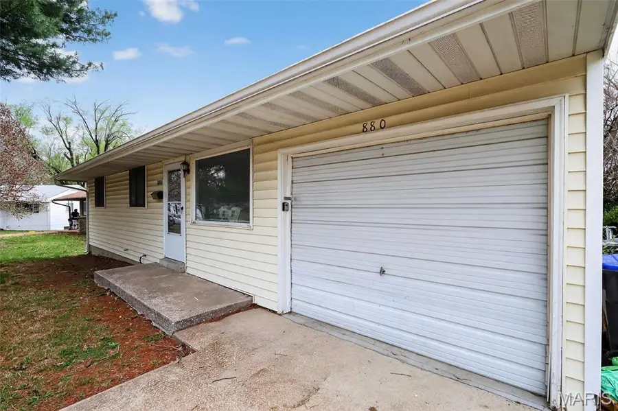 880 Tyson Drive, Florissant, MO 63031 - #3