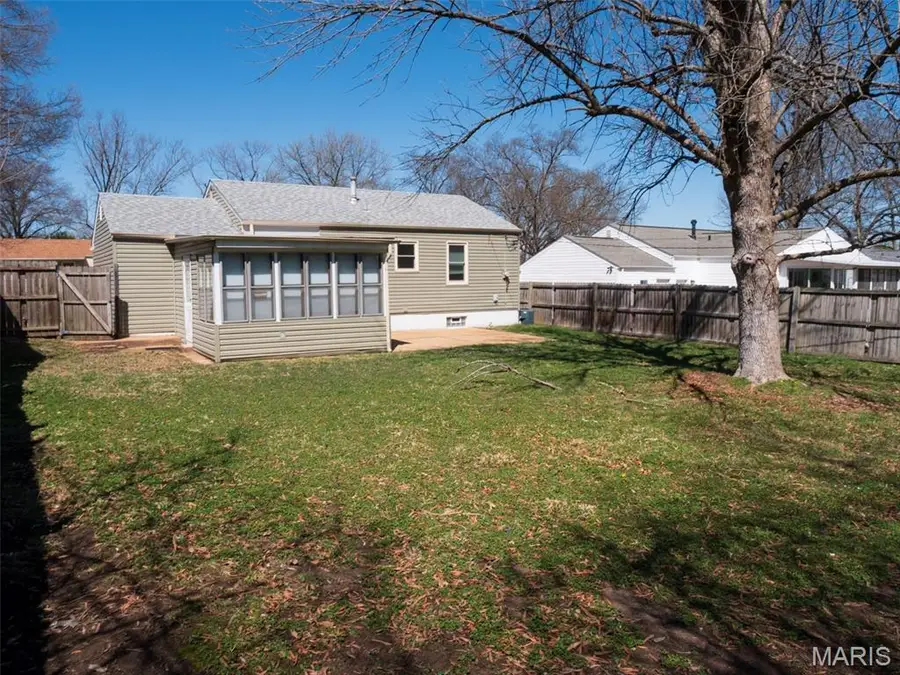 11236 Marley Drive, Saint Louis, MO 63123 - #2