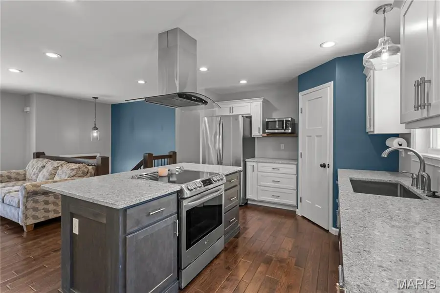 2545 S Ridge Lane, Festus, MO 63028 - #3