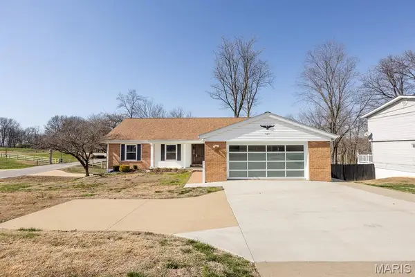 1011 Belleville Street, Lebanon, IL 62254