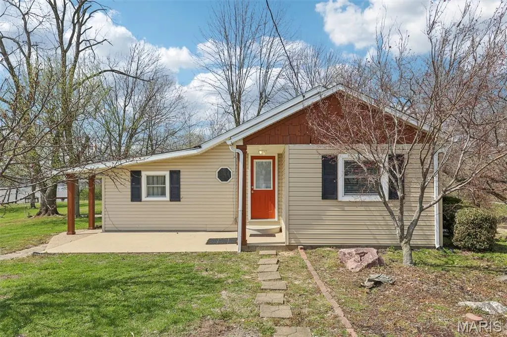 1408 Nursery Avenue, Greenville, IL 62246 - #1