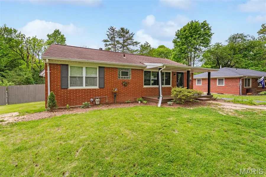 108 Lakeview Drive, Belleville, IL 62223 - #3