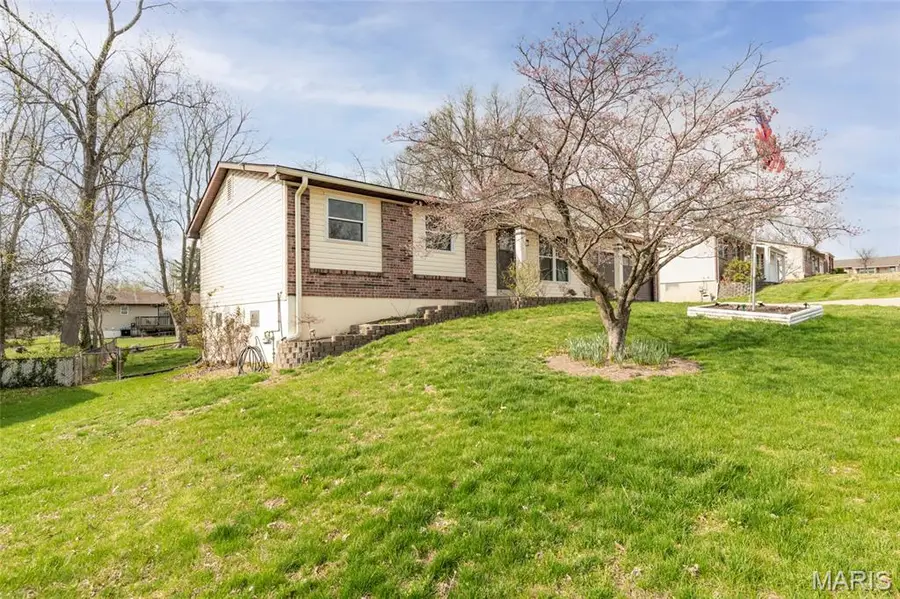 3518 Canterbury Drive, Saint Charles, MO 63303 - #3