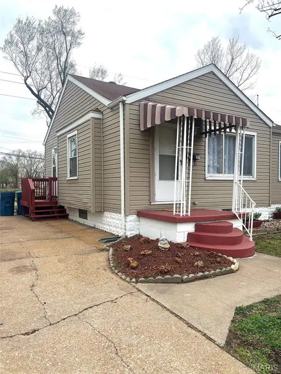 2592 E 27th Street, Granite City, IL 62040 - #3