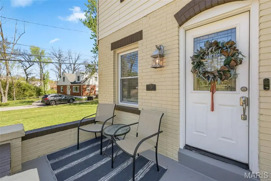 2536 Sims Avenue, Saint Louis, MO 63114 - #2