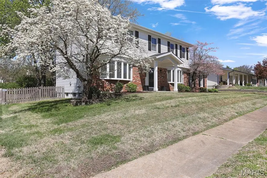 12953 Mayerling Drive, Saint Louis, MO 63146 - #2