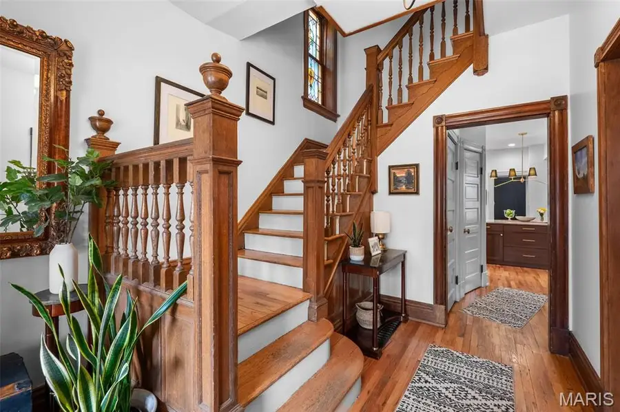 3241 Geyer Avenue, Saint Louis, MO 63104 - #3