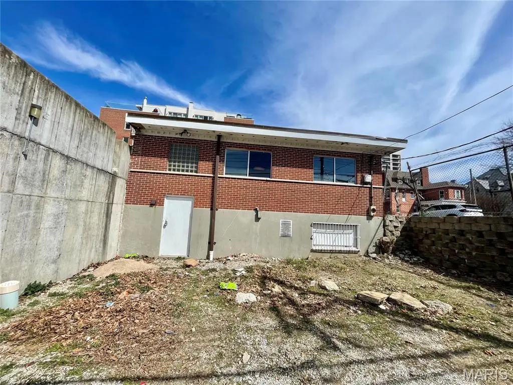 4540 Lindell Boulevard, Saint Louis, MO 63108 - #1