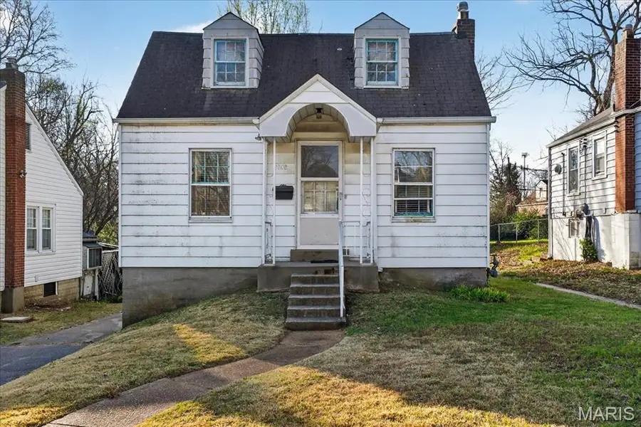 8808 Clifton Avenue, Jennings, MO 63136 - #3