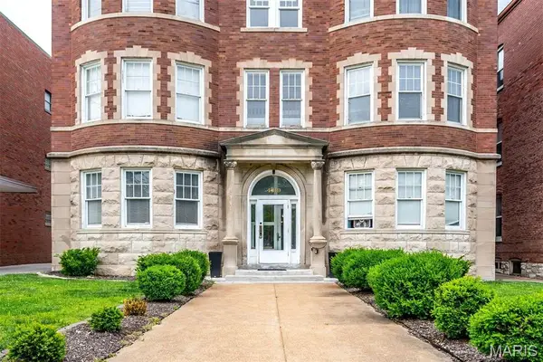 4319 Lindell Boulevard #D, St Louis, MO 63108