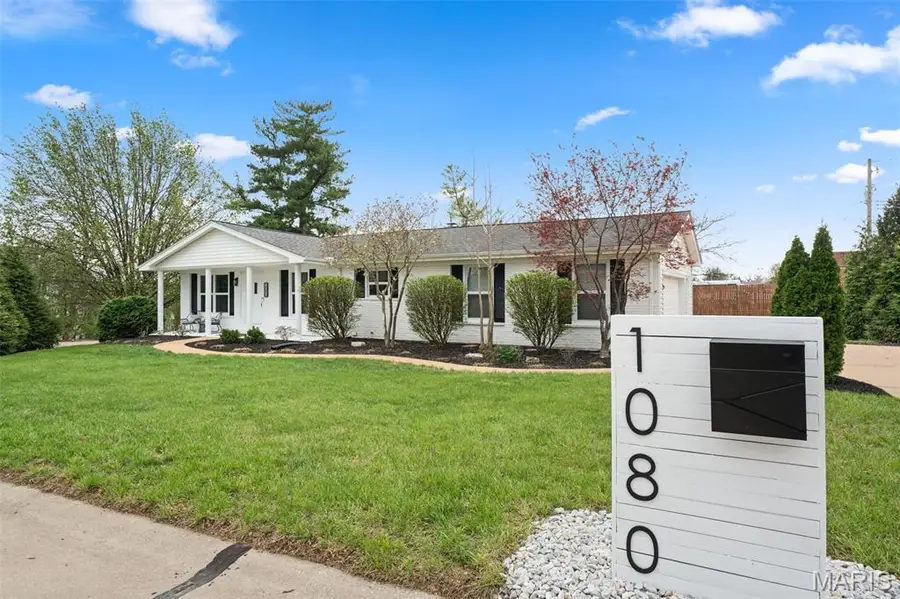 1080 Sagebrush Trail, Ballwin, MO 63011 - #2