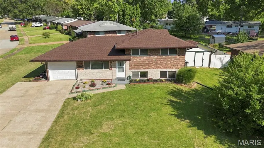 1925 Apple Blossom Court, Florissant, MO 63031 - #2
