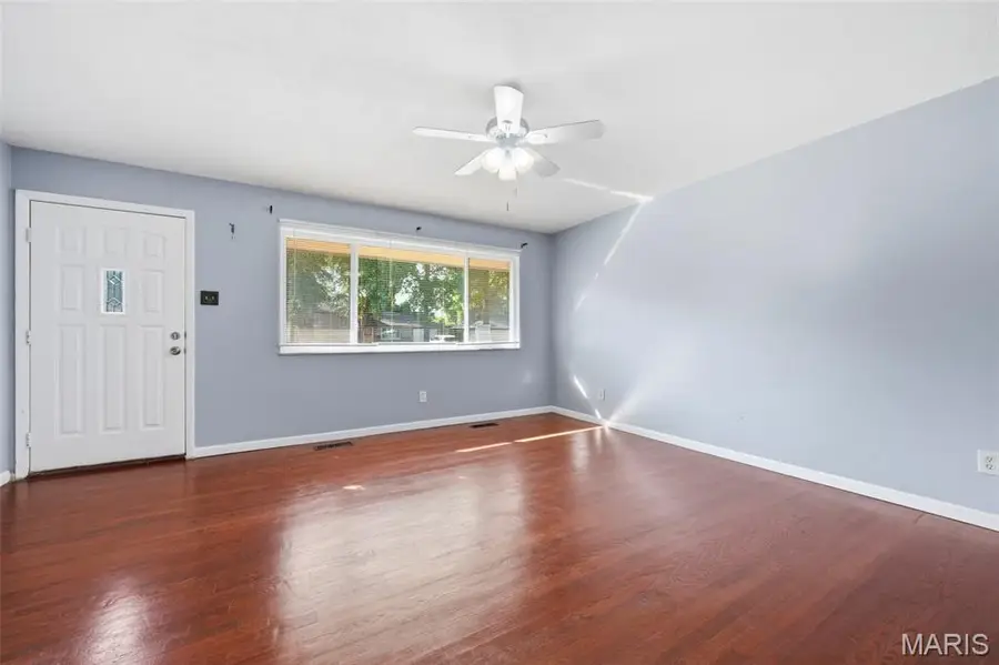 1925 Apple Blossom Court, Florissant, MO 63031 - #3