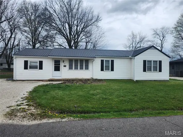 915 W Maple Street, Bowling Green, MO 63334