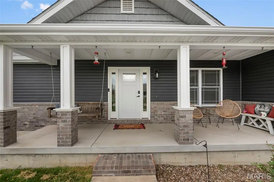 108 Heather Dr, Scott City, MO 63780 - #3