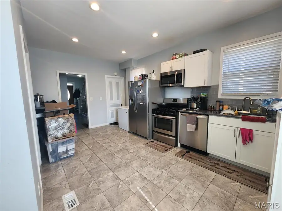 607 Beacon Street, Alton, IL 62002 - #2