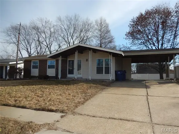 2328 Urbandale Drive, Florissant, MO 63031