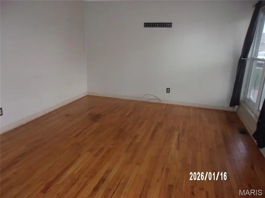 2328 Urbandale Drive, Florissant, MO 63031 - #2