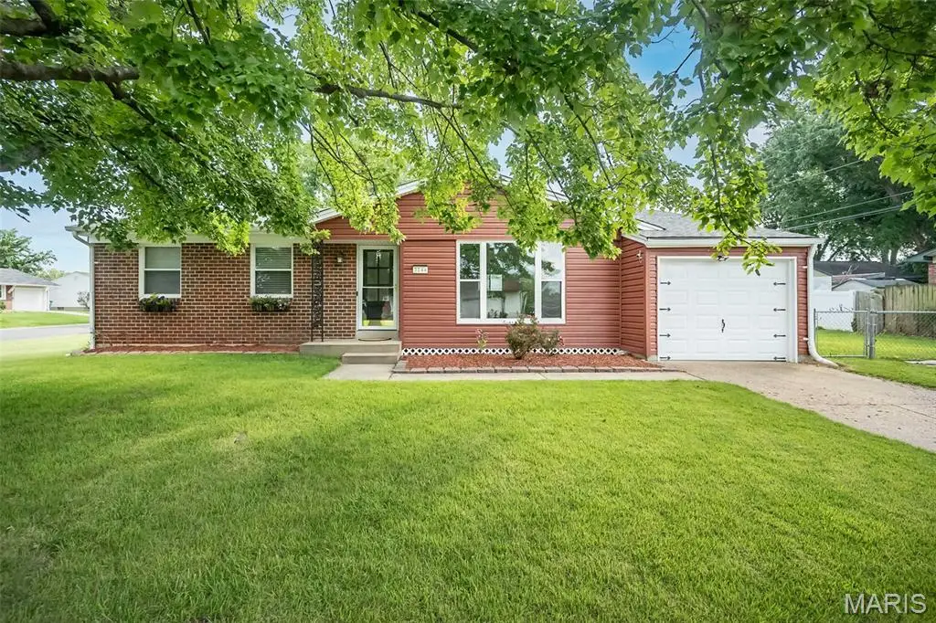 3144 Chancery Lane, Saint Charles, MO 63301 - #1