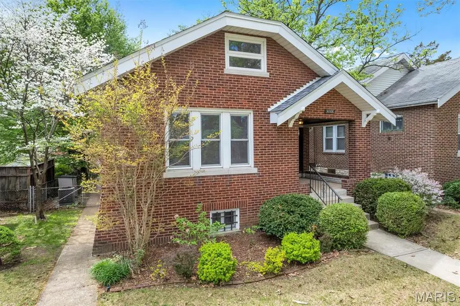 5006 Bancroft Avenue, Saint Louis, MO 63109 - #3