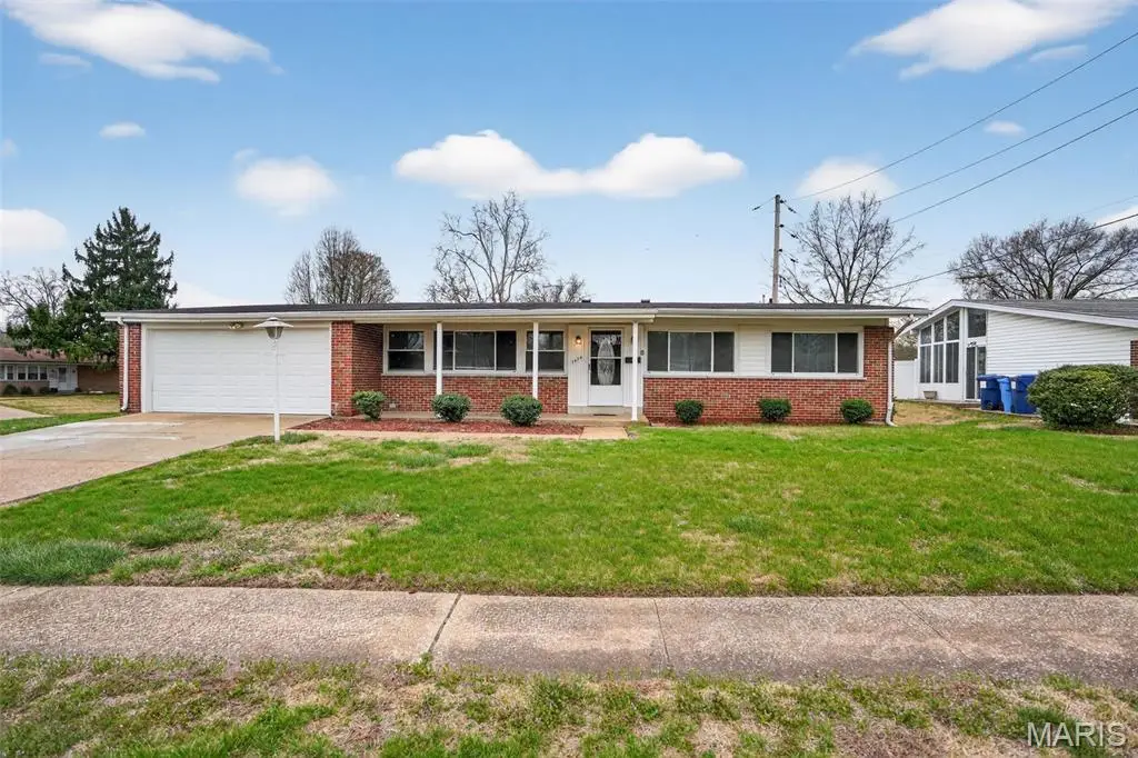 2670 Northridge Place, Florissant, MO 63033 - #1