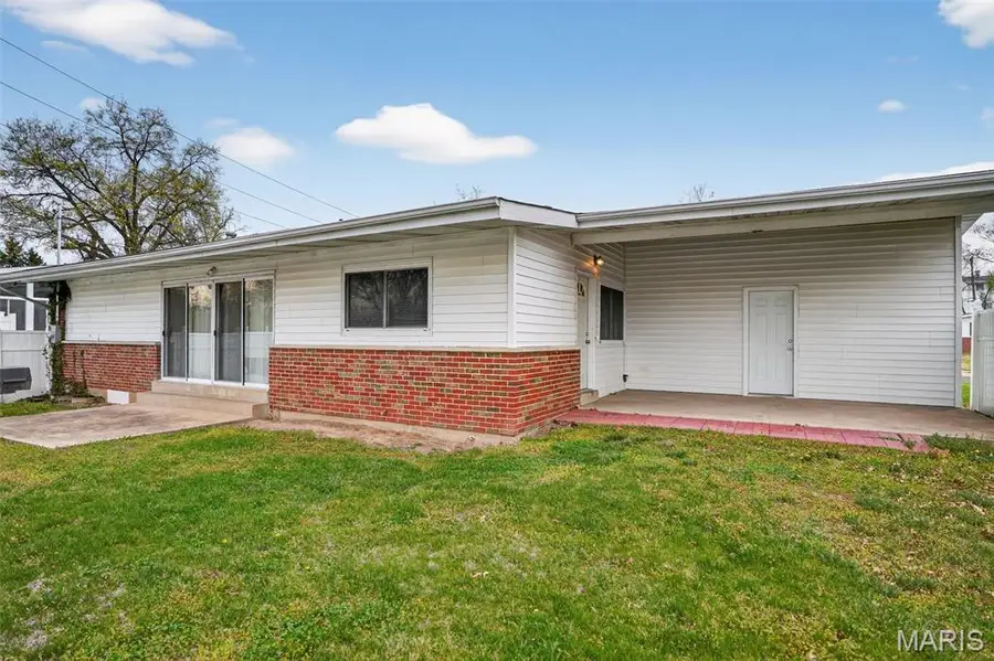 2670 Northridge Place, Florissant, MO 63033 - #2