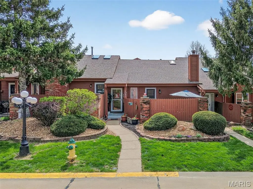 2052 Bayonne Drive, Saint Charles, MO 63303 - #1