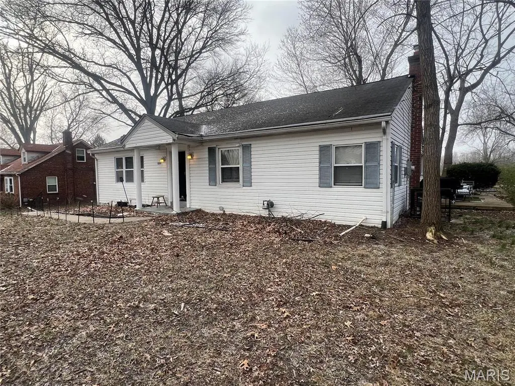 886 Prigge Road, Saint Louis, MO 63138 - #1