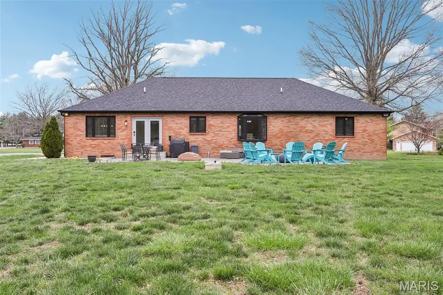 74 Horseshoe Lane, Litchfield, IL 62056 - #2