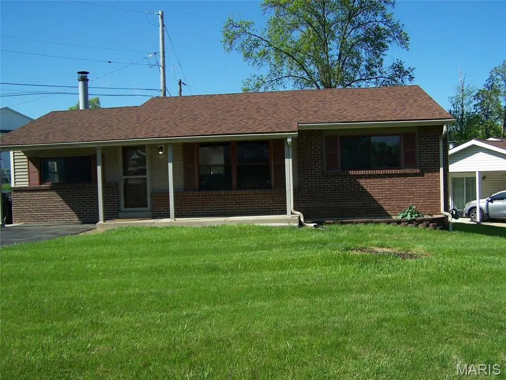 11200 Fawnway Drive, Saint Louis, MO 63126 - #1